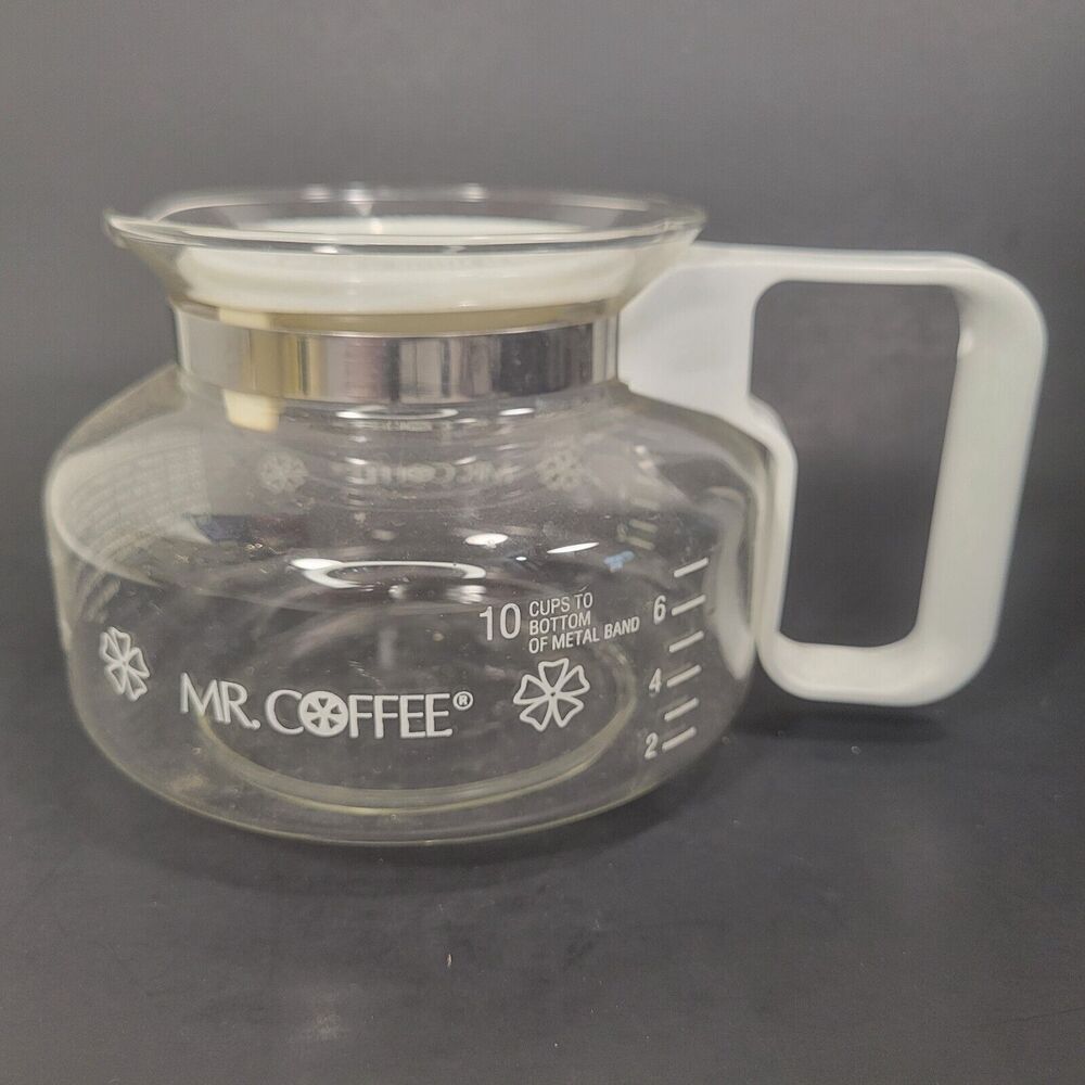 Mr. Coffee Vintage White Clear 10 Cup Coffee Pot Flat D-7C Decanter for Brewed